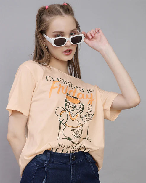 Fashionable Women’s Loose Fit T-Shirt with Cartoon Character Print