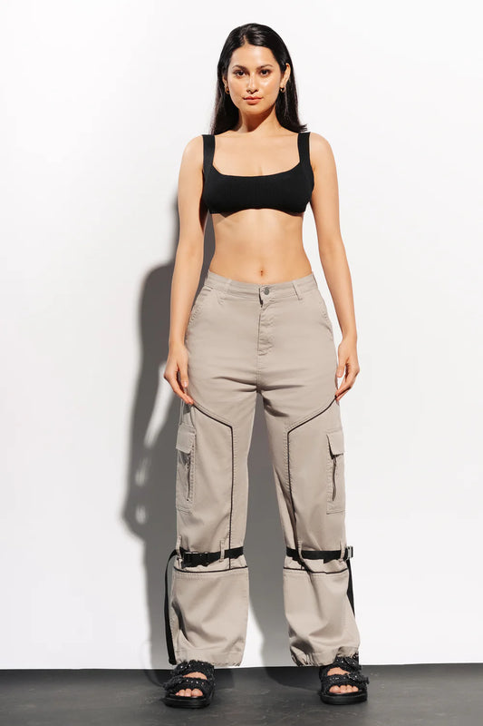 Durable Denim Harbor Straight Cargo Jeans for Women Everyday Comfort and Style