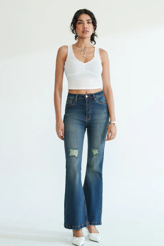 Stylish Retro Blue Bootcut Jeans for Women with Comfortable Stretch Fabric