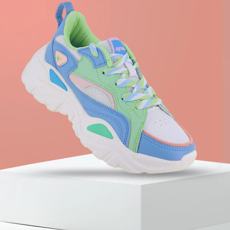 Durable Women’s Sneakers for Gym, Travel, and Daily Wear