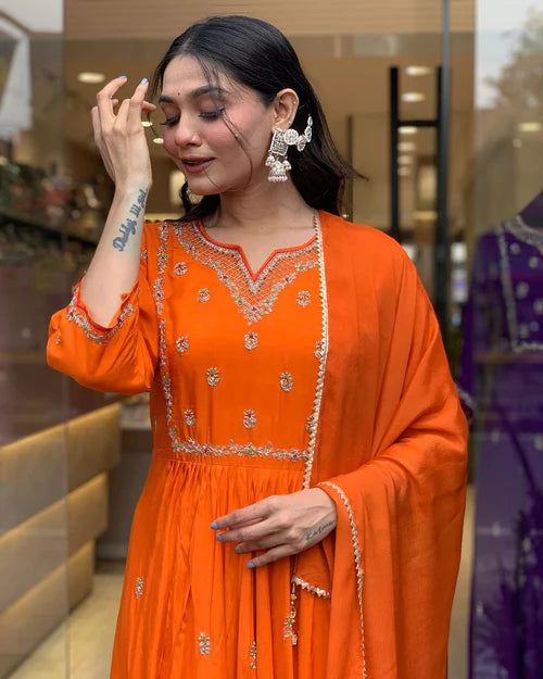 Fashionable Rayon Slub Kurti with Plazo and Dupatta Set for Women for Special Occasions
