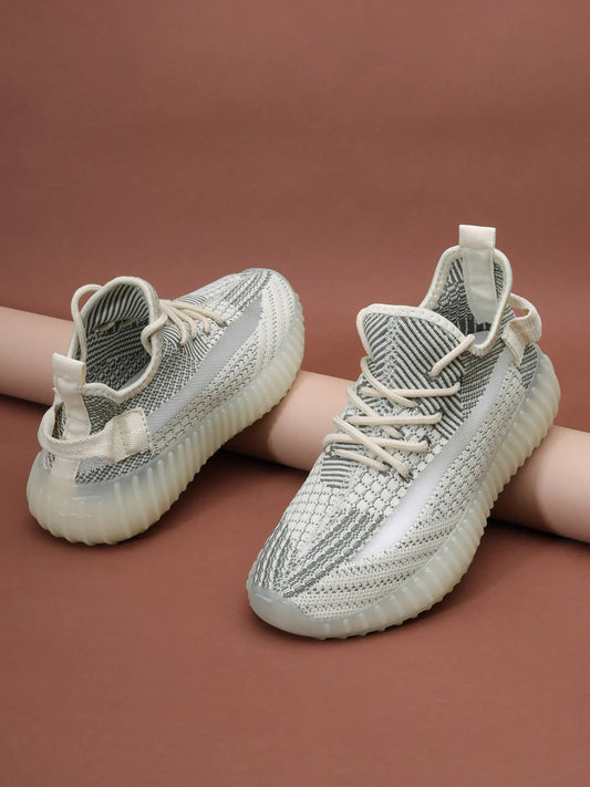 Elegant Casual Cream Sneakers with Breathable Lace-Up Design for Women