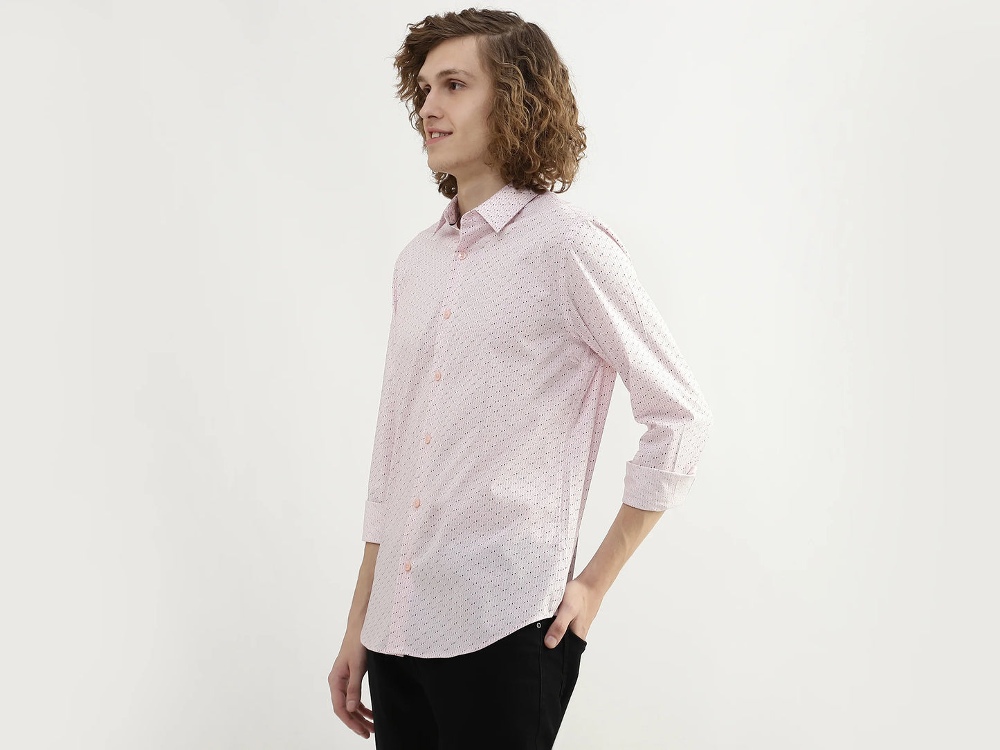 Trendy Men’s Casual Shirt with Spread Collar and All-Over Print Pattern