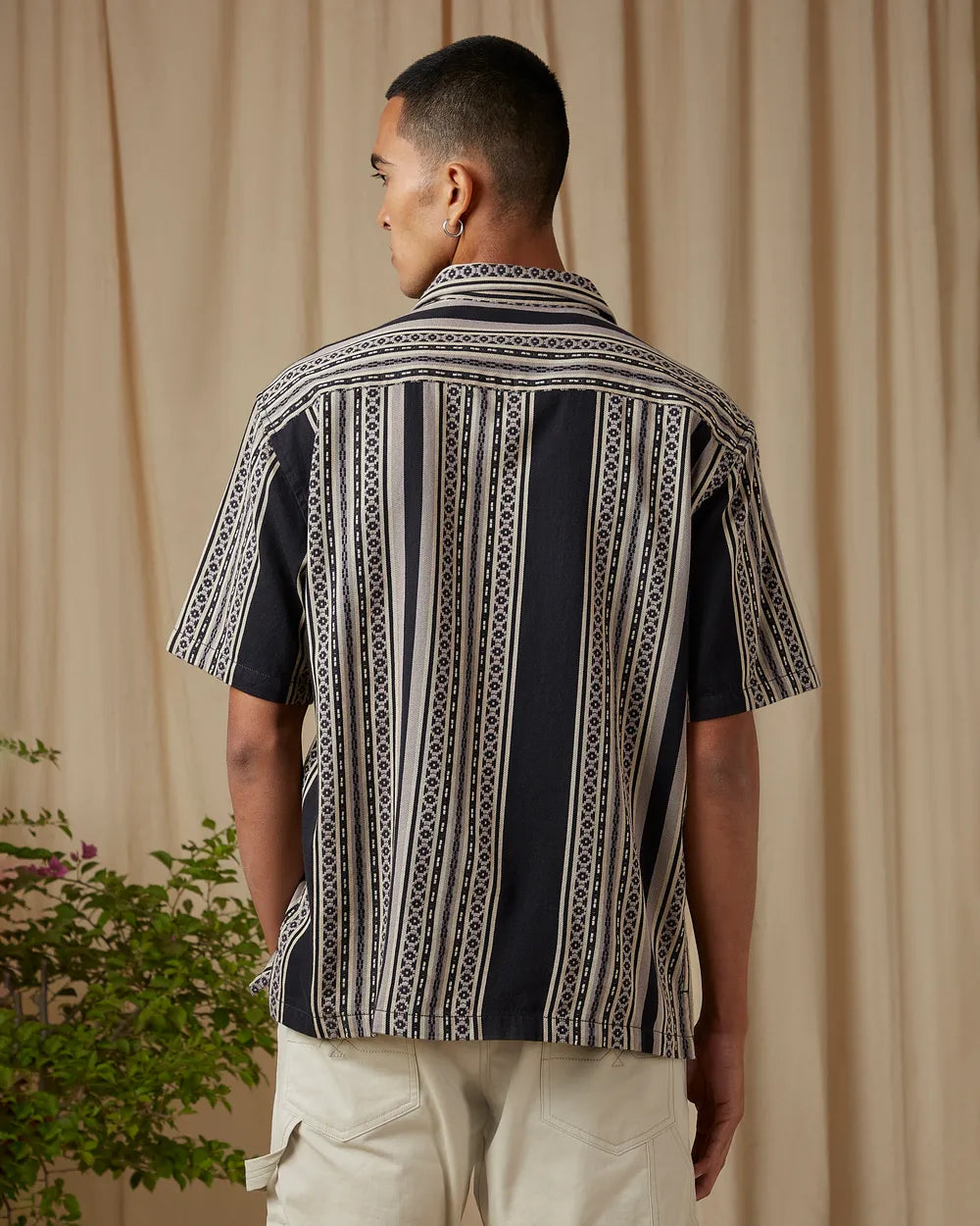 Men’s Charcoal Casual Shirt with Jacquard Stripe Design in Loose Fit
