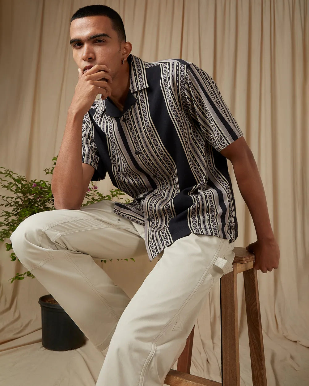 Men’s Charcoal Casual Shirt with Jacquard Stripe Design in Loose Fit